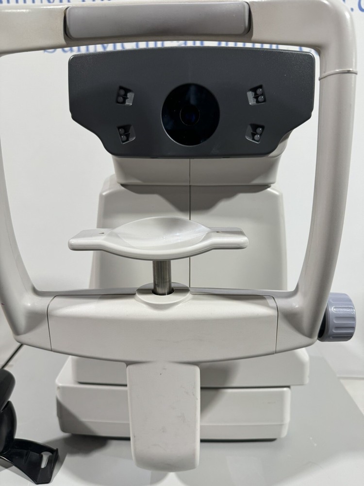 Topcon KR-8900 Auto Kerato-Refractometer