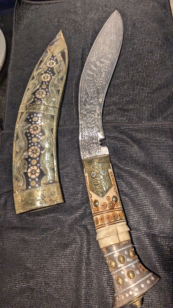 Gurkha Kukri knife / Short Sword