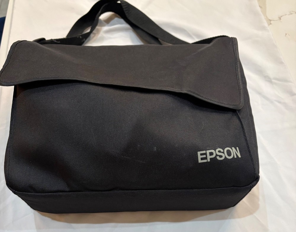 Epson LCD EX31 H309A Multimedia Projector | Used