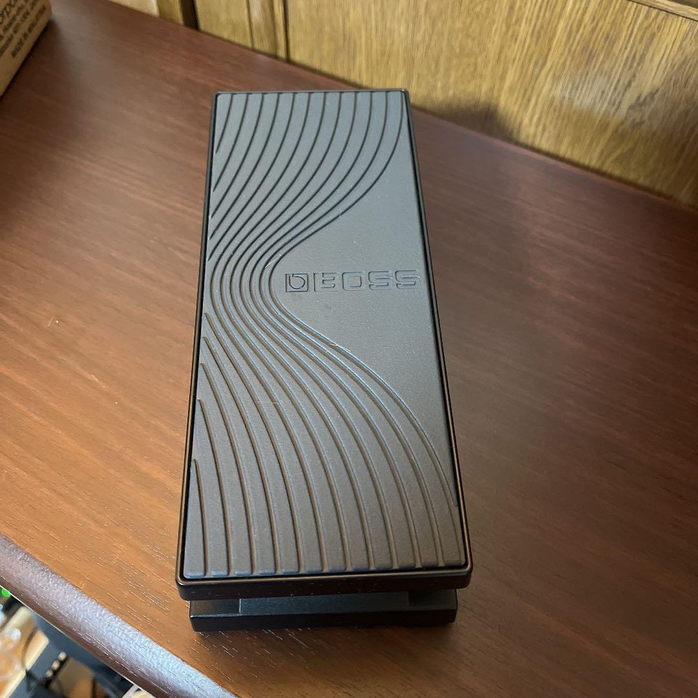 Boss EV-1-WL Wireless MIDI Expression Pedal Tested Working