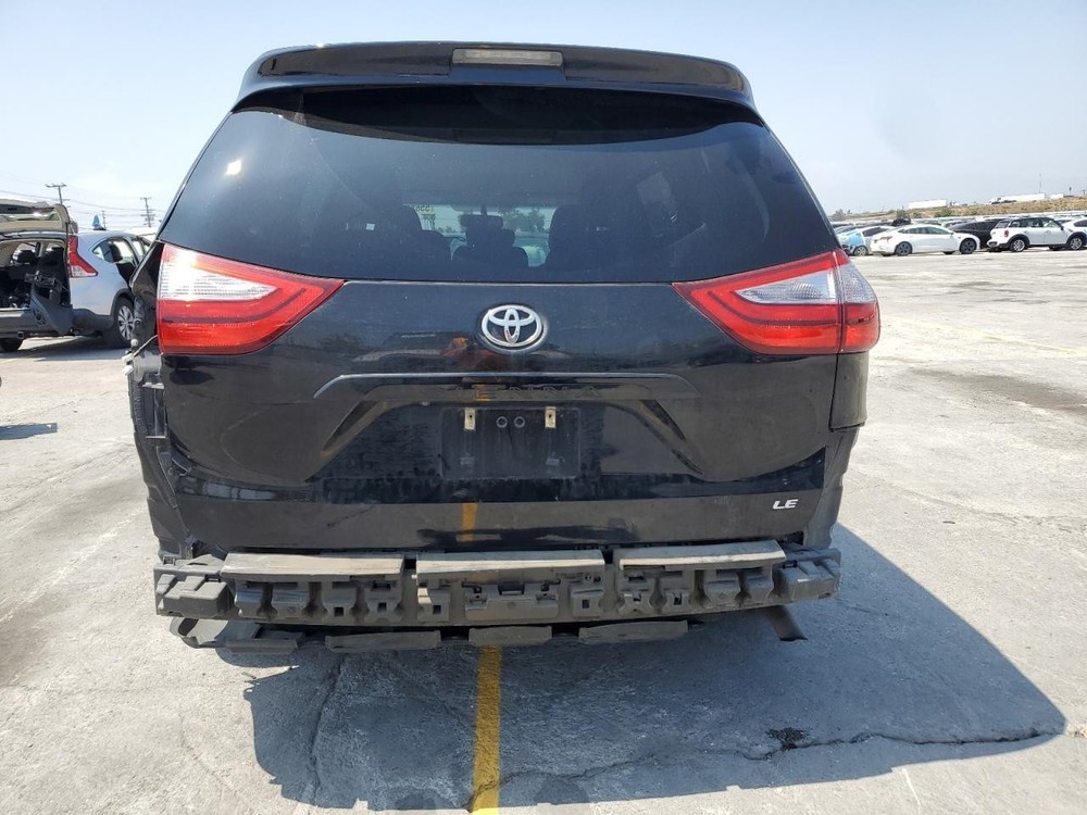 Used A/C Selector Switch fits: 2017 Toyota Sienna automatic temperature control