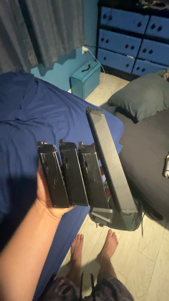 airsoft guns