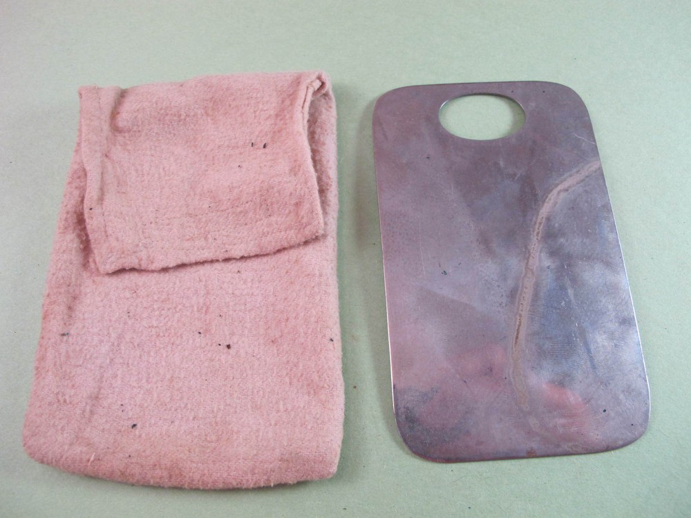 personal mirror from Major MV Mithcell found in war booty box 1925