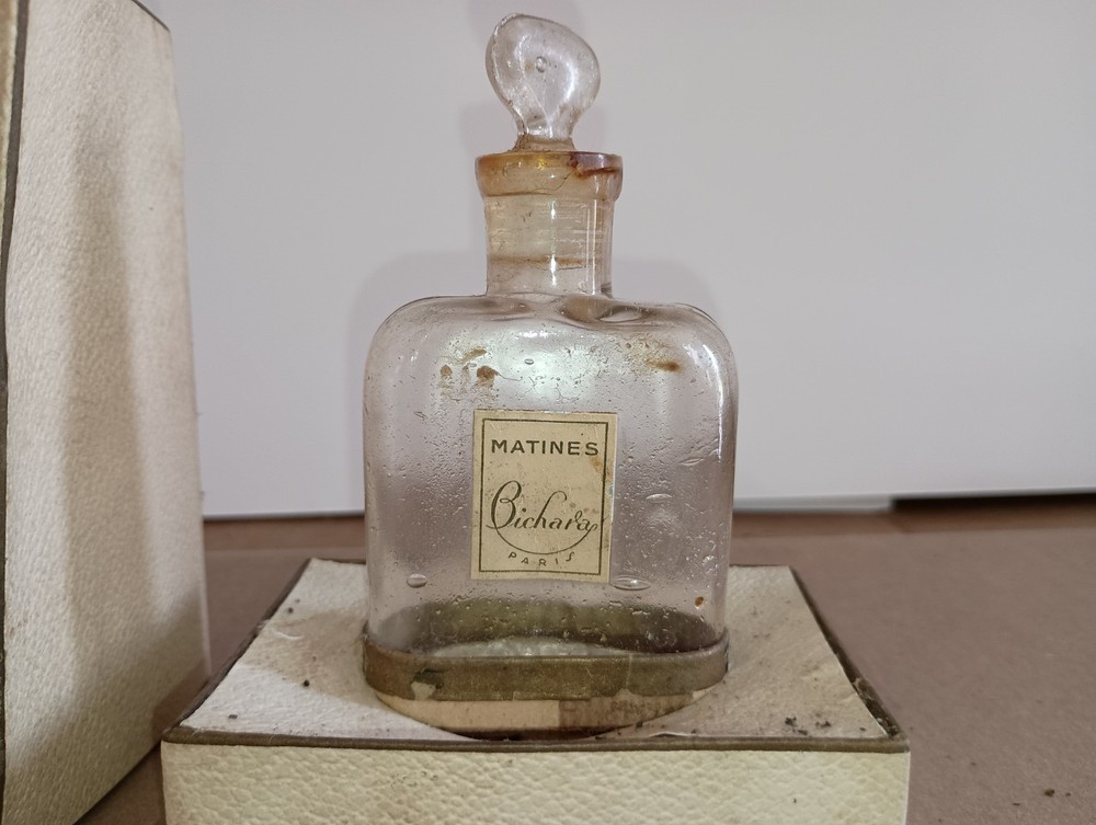 Vintage Bichara Paris Maines Bottle