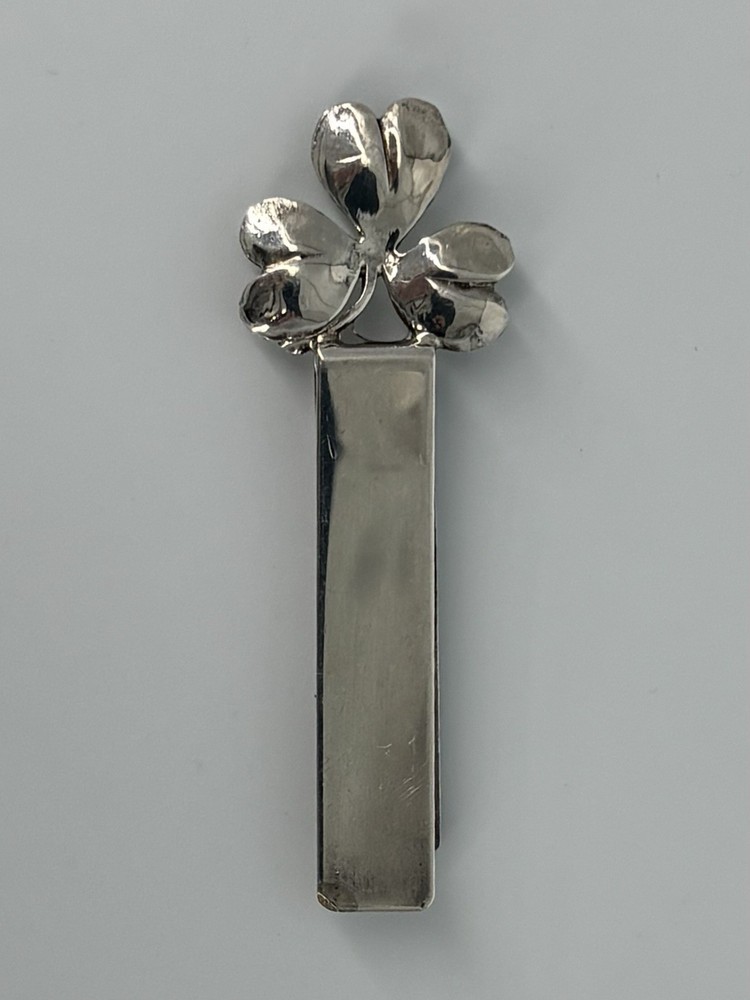 LEONORE DOSKOW INC. Silver Plate Minimalist Clover BOOKMARK 1980’s