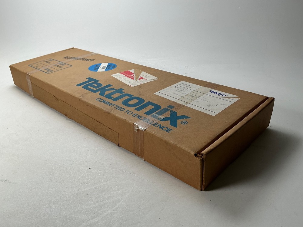 Tektronix P6464 Pattern Generator Probe for DAS9100 DAS9200 Logic Analyzer