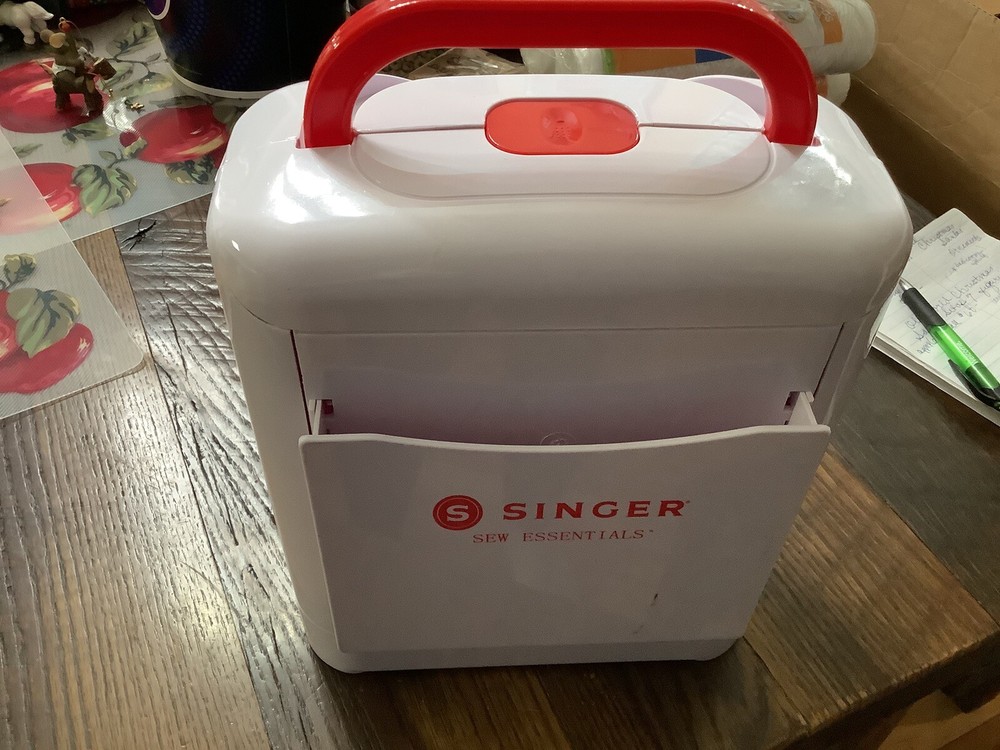 SINGER Sew Essentials Storage Case Portable Sewing Box Organizer Light Weight