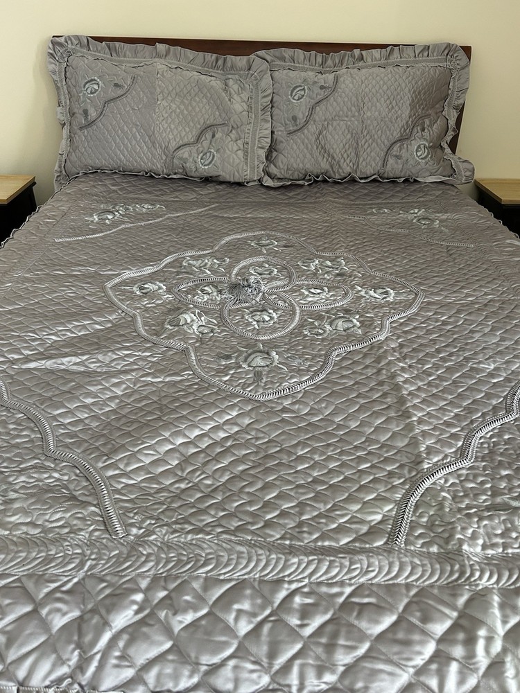 3 Piece Queen Set Bed Cover
