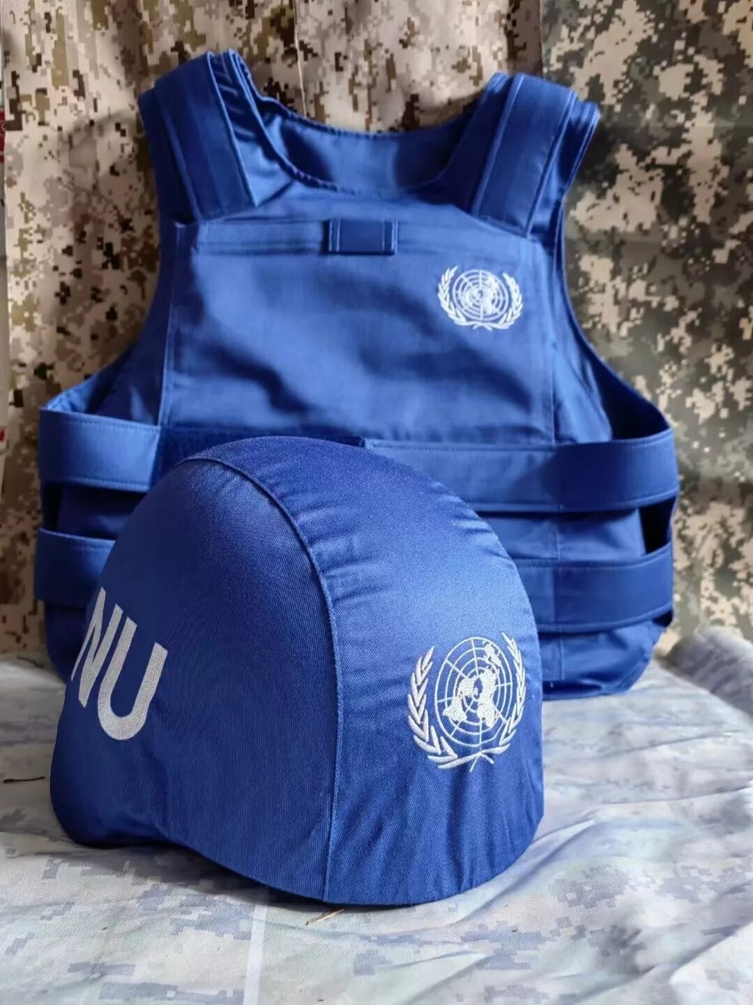 Original Chinese ARMY PLA Peace Keeping Force UN Plate Carrier Vest