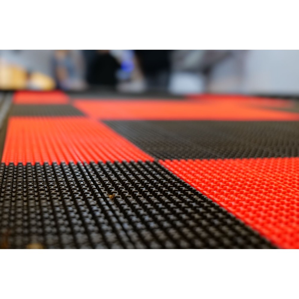 Caliber Protech XT Flooring - Traction - 8/Piece - Red 13611-2