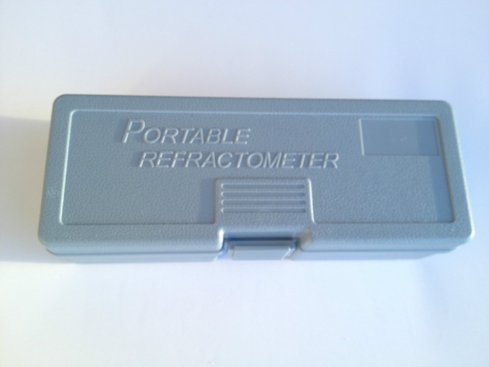 Nice Storage Case for Refractometer. Brix,Salinity,Clinical,Alcohol,Glycol, etc.