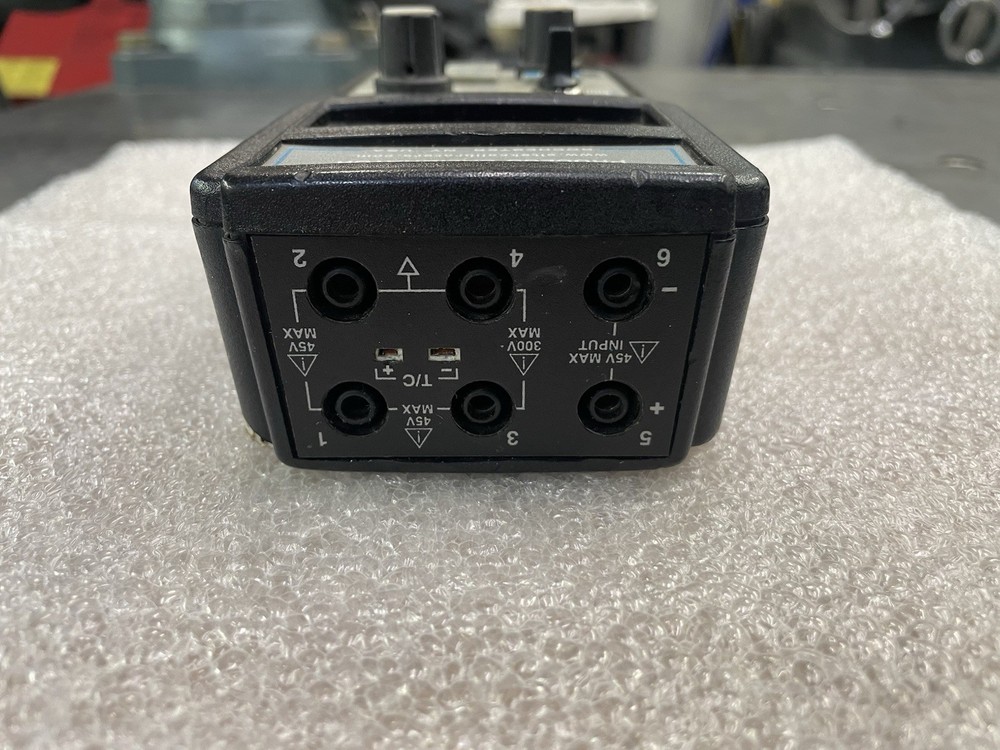 Altek TechChek 830 Portable Handheld Multifunction Process Calibrator