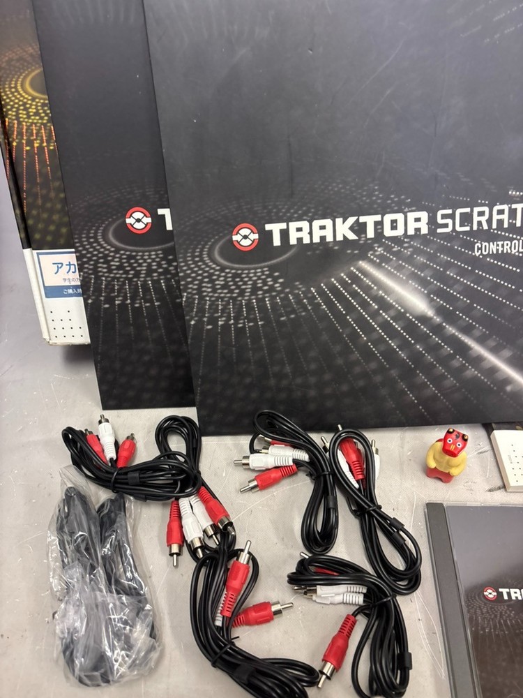 Native Instruments Traktor Audio 10 Scratch AudioDJ Interfa Complete Set Tested