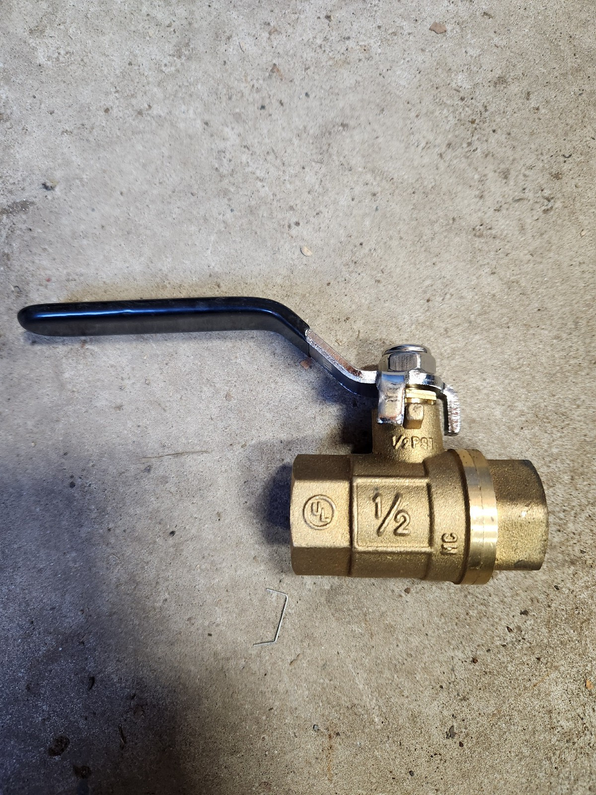 32106551 Ingersoll Rand Valve, Ball 1/2 F/F T585-70 1/2 in.