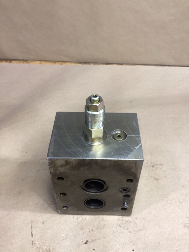 Vickers Hydraulic Valve 28962 #304h57fml