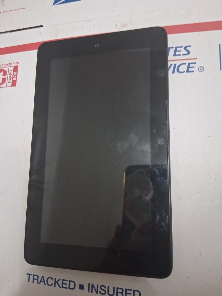 Amazon Fire Tablet – Unknown Model – Not Tested – For Parts / Repair