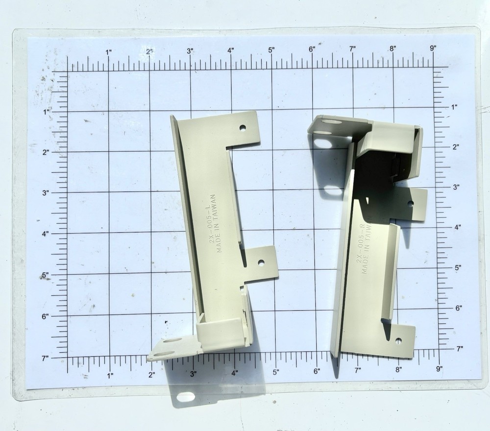 Rackmount Kit for CS128A 2X005
