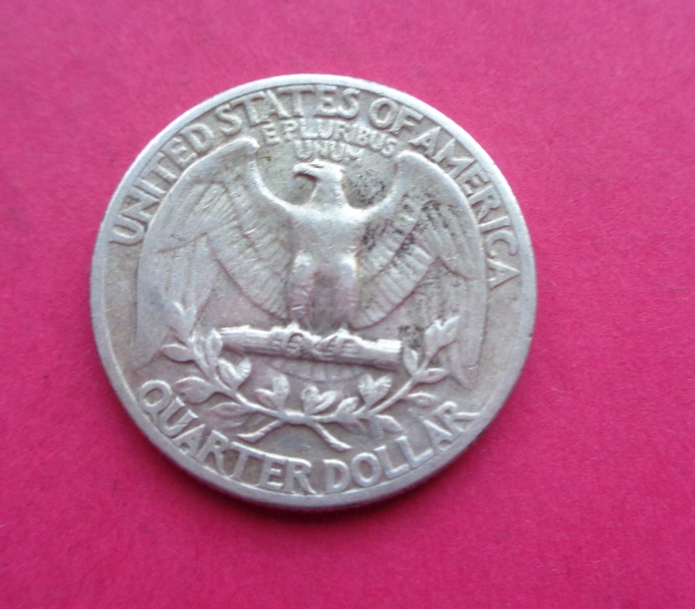1943 WASHINGTON QUARTER/ U.S. SILVER