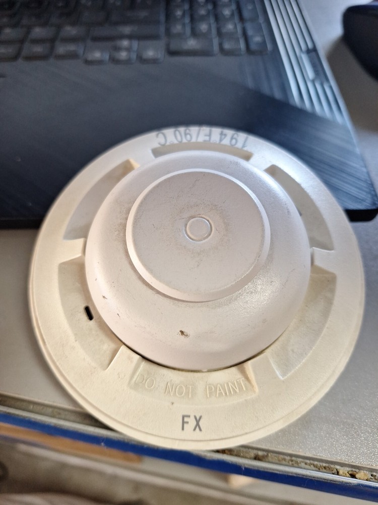 System Sensor Heat Detector 194°F Fixed Temp 5604