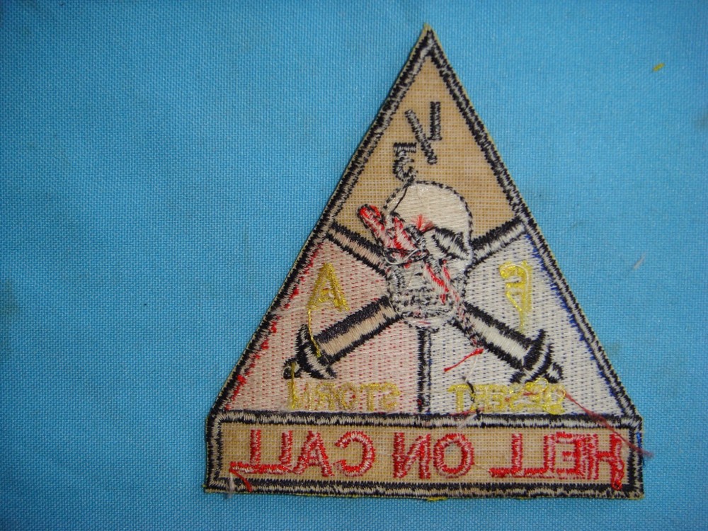 PATCH US 1st CAVALRY DIVISION. 3rd FIELD ARTILLERY 1st Bn HELL ON CALL
