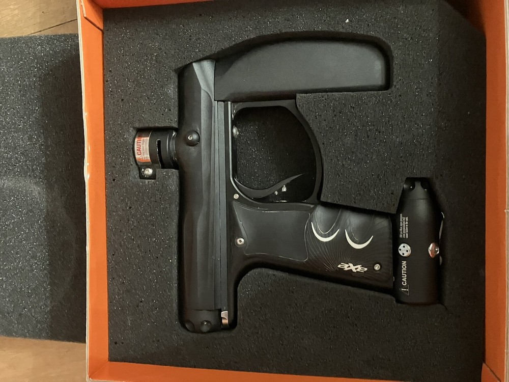 Empire Axe Paintball Marker