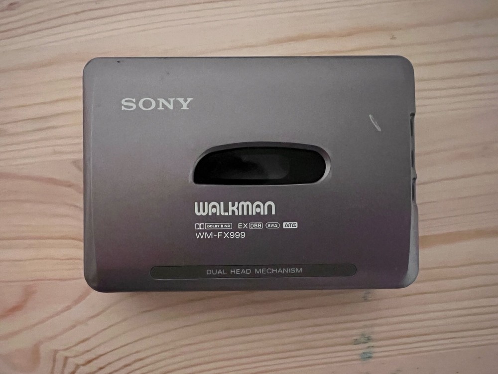 Sony Walkman WM-FX999