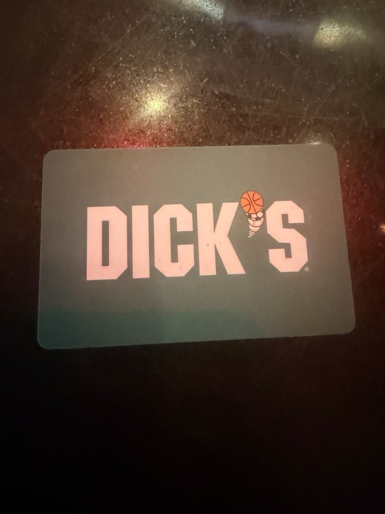 Dicks Sporting Goods Gift Card (479$)