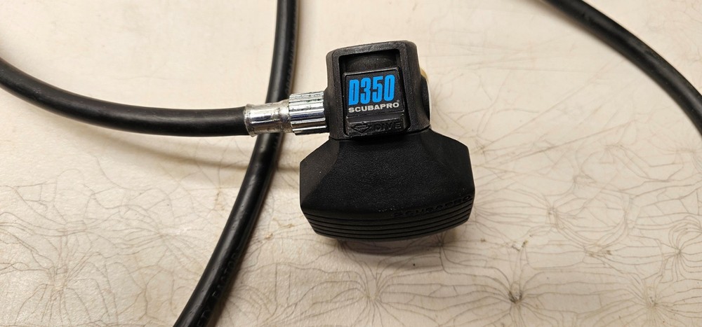 Scubapro MK10 + D350 Regulator Set w/ Console (SPG / Depth / Compass)