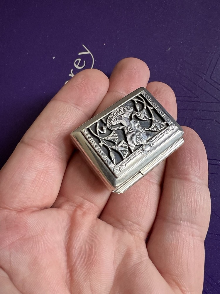 Superb Solid Silver Egyptian Revival Pill / Snuff Box Pharaoh