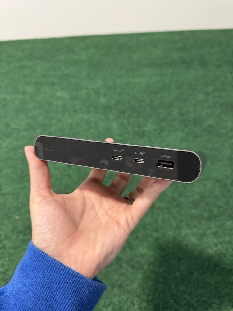 Lenovo USB-C Universal Business Dock Docking Station Type 40B3 Model LDC-VAR