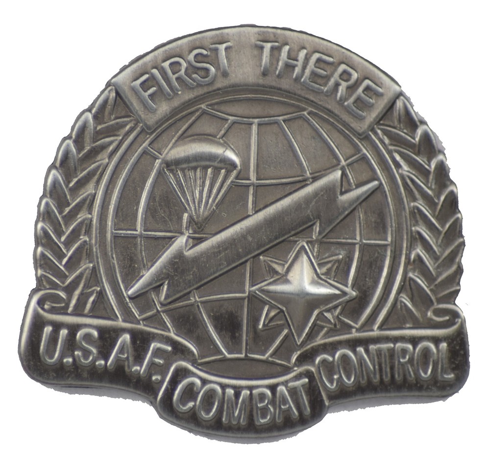 USAF. COMBAT HAT PIN