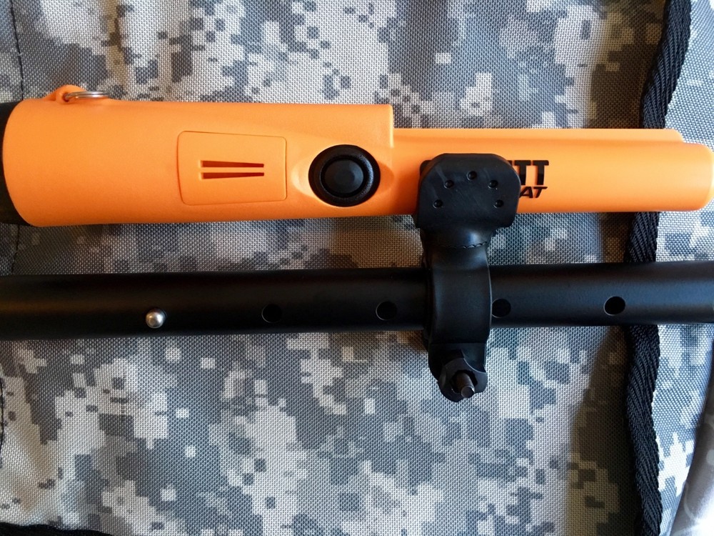 2x ProPointer PinPointer Flashlight Holder Fisher Tesoro Teknetics Bounty Hunter