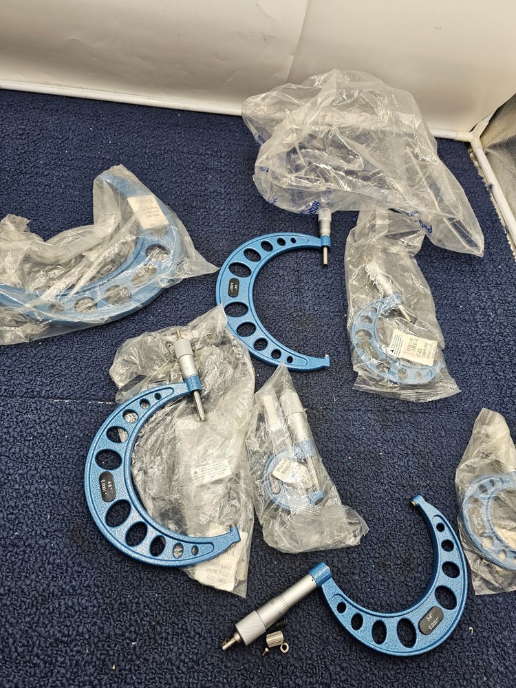 7 Pieces Micrometer Hardware Assembly Blue Different Sizes