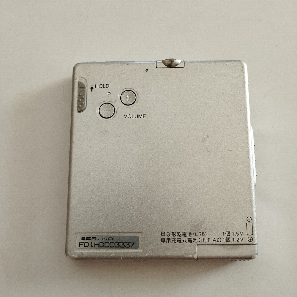 Panasonic MD Player Mini Disc Model SJ-MJ88 Silver Working No Battery