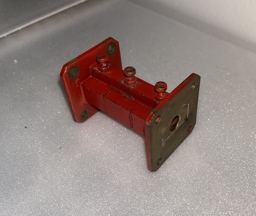 FILTER 10.368 Ghz WR75 Range 10-10.8 Ghz -1.7. TESTED