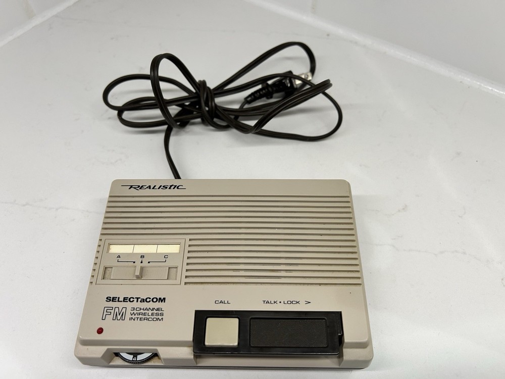 Vintage Realistic Plug N Talk Intercom 43-207C FM 3-Channel Unit Untested