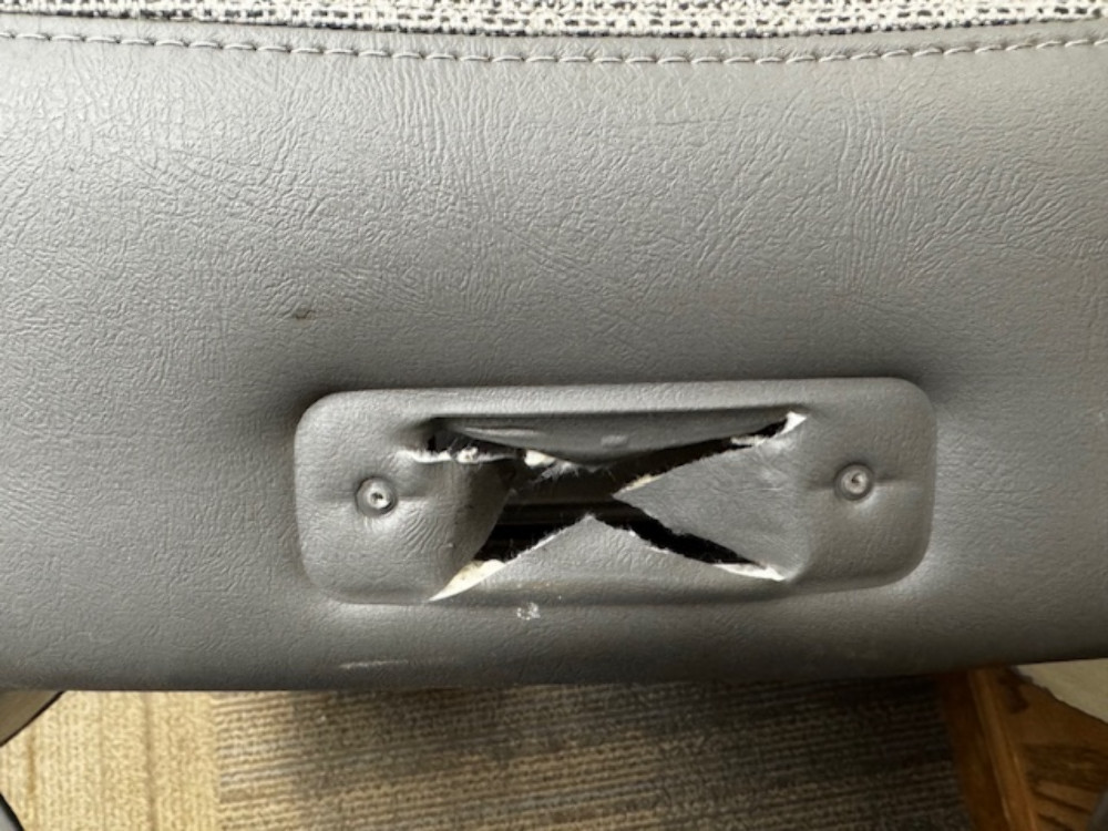 97-25 Chevy Express/GMC Savana Van Pair LH&RH Gray Cloth Power Bucket Seat