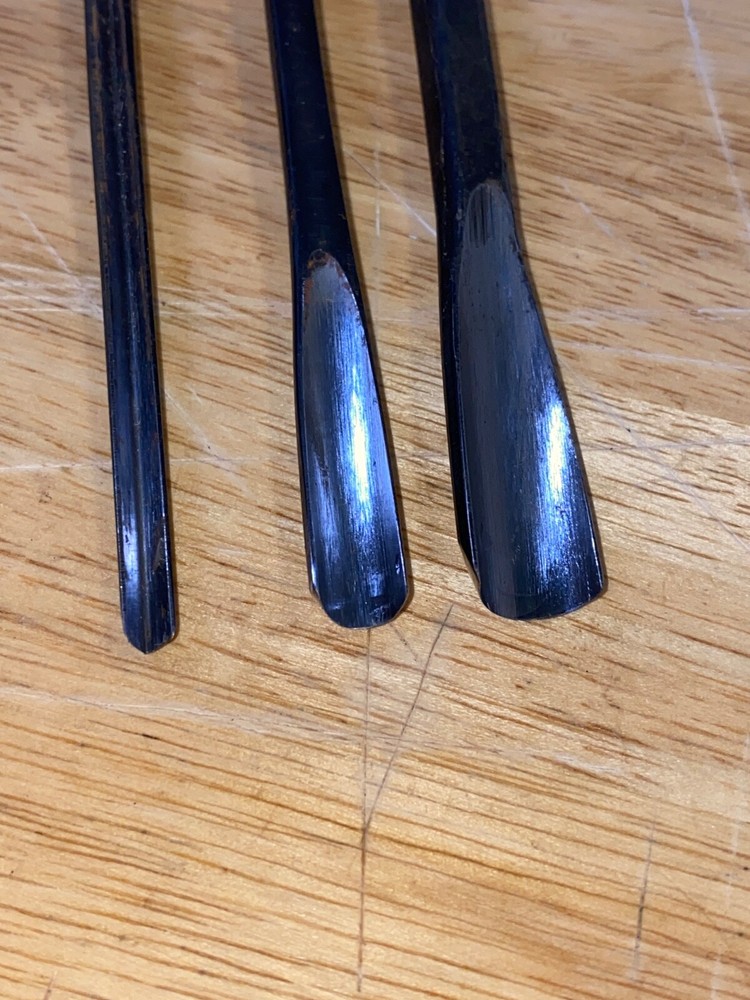 Wood Carving Gouges x 3 - #45 1/8" or "V" - #58 1/4" or #6 - #56 1/2" or #8