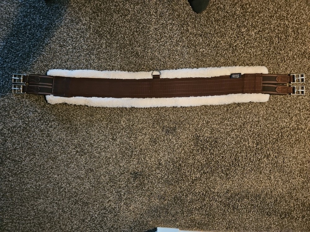 Shires Fleece Lined Girth