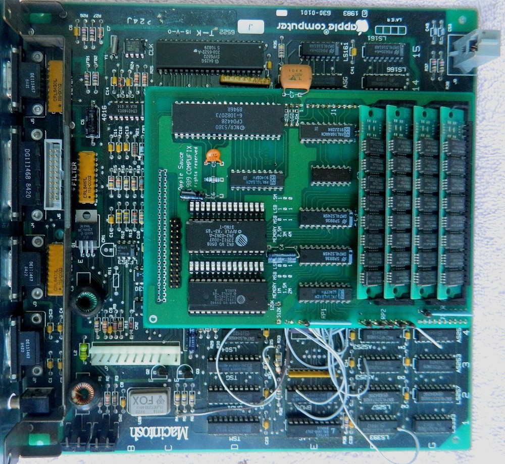 Apple Macintosh 128K M0001 Computer System with RAM/SCSI Board