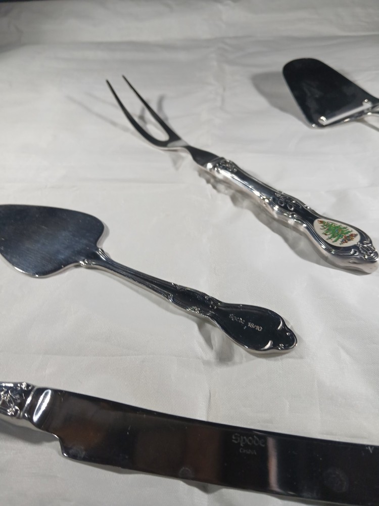 Spode Christmas Tree Serving Utensil Set 4 Piece Fork.knife.grader.cake Server