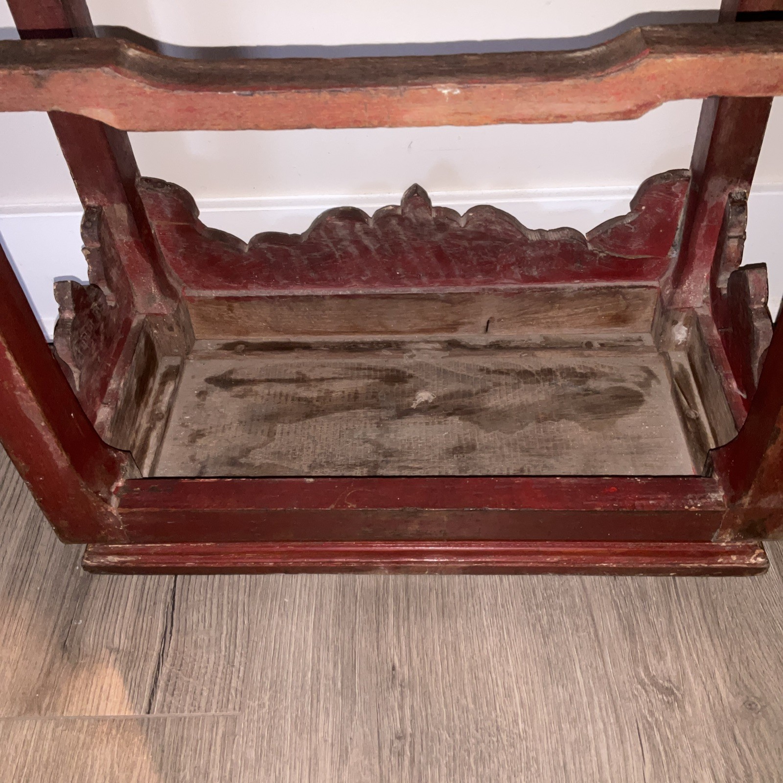 Hand Carved Asian Gilt Wood Altar Table Console – Ornate Gold Red Accent