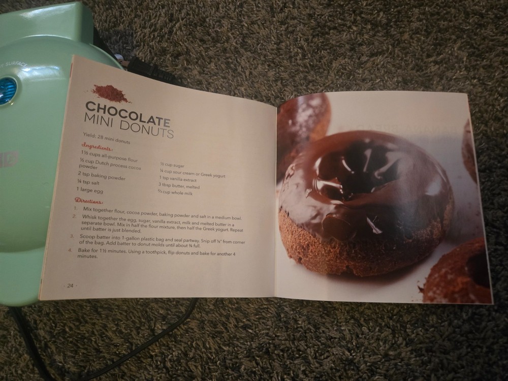 Dash Express Mini Donut Maker - Aqua