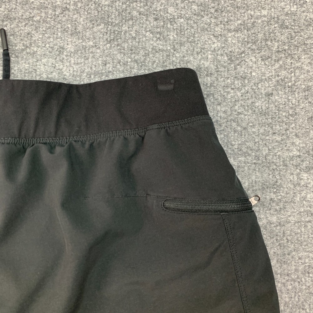 Lululemon Active Short Men M Medium Elastic Drawstring Waist Workout Lined *READ