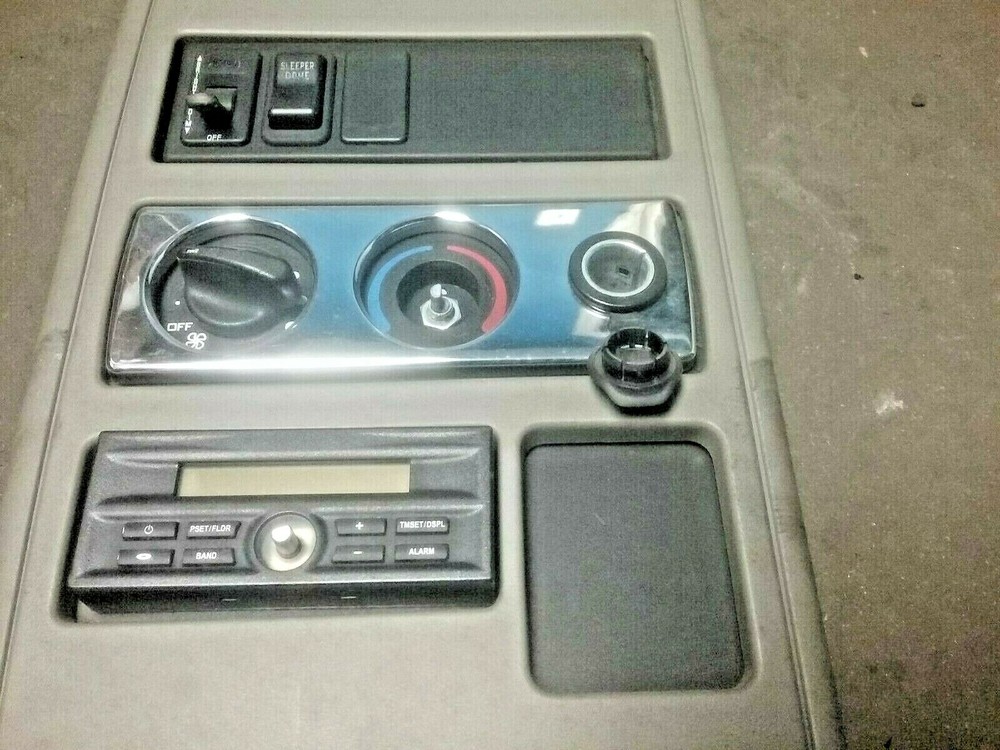 INTERNATIONAL PROSTAR SLEEPER CONTROL PANEL XS236467