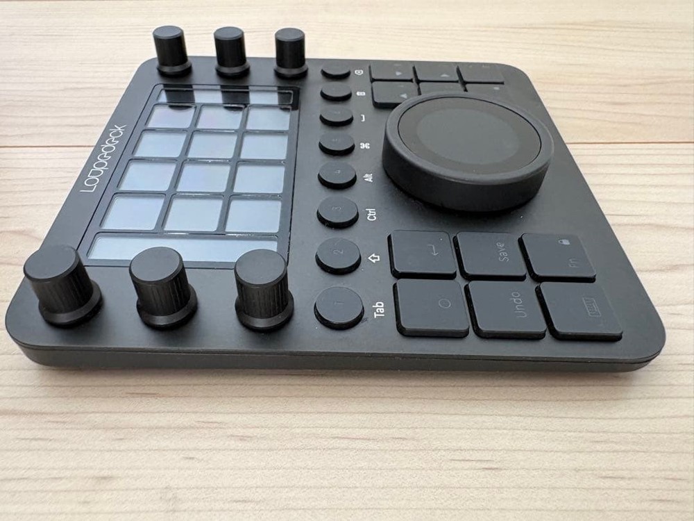 Loupedeck CT Creative Editing Console LDD-1903 Black Control panel#