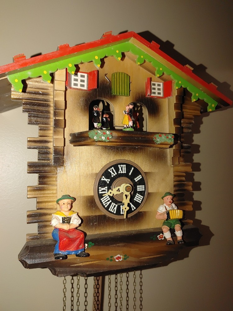 Vintage W German Cuckoo Clock