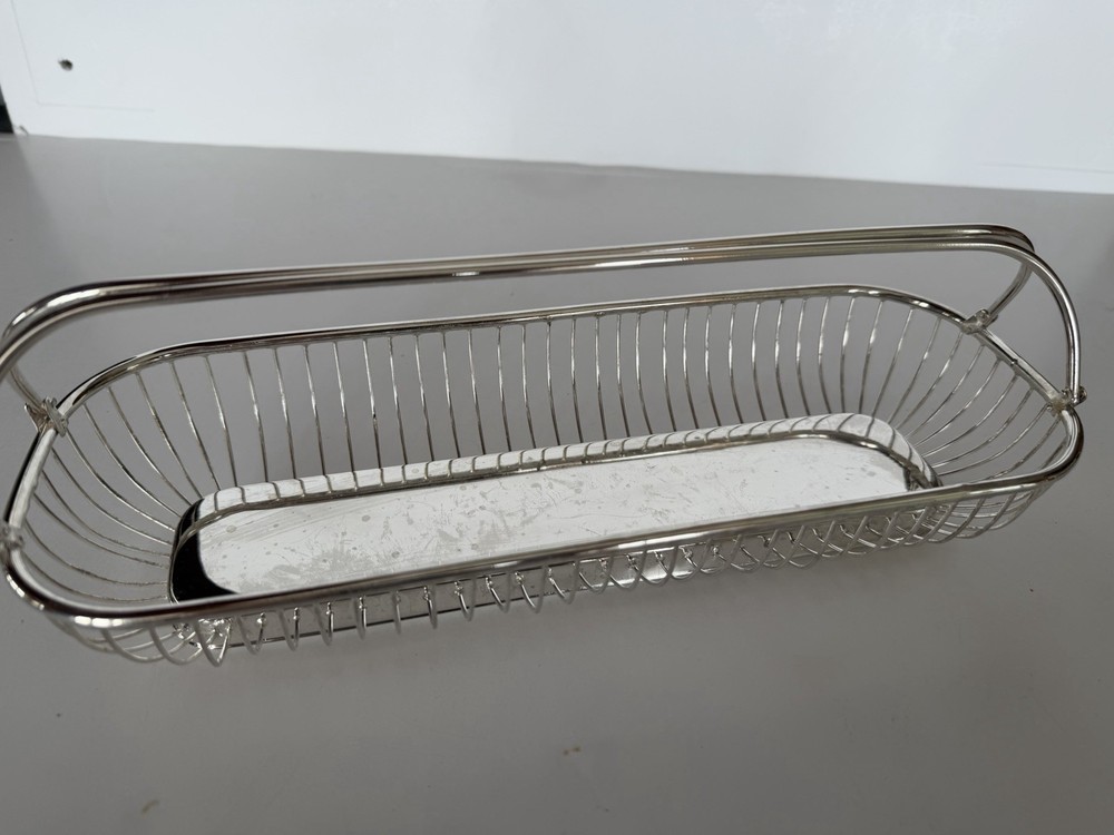 Dual Handle Silver Plated Bread Basket Elegance In Silver Tea Party Bridal