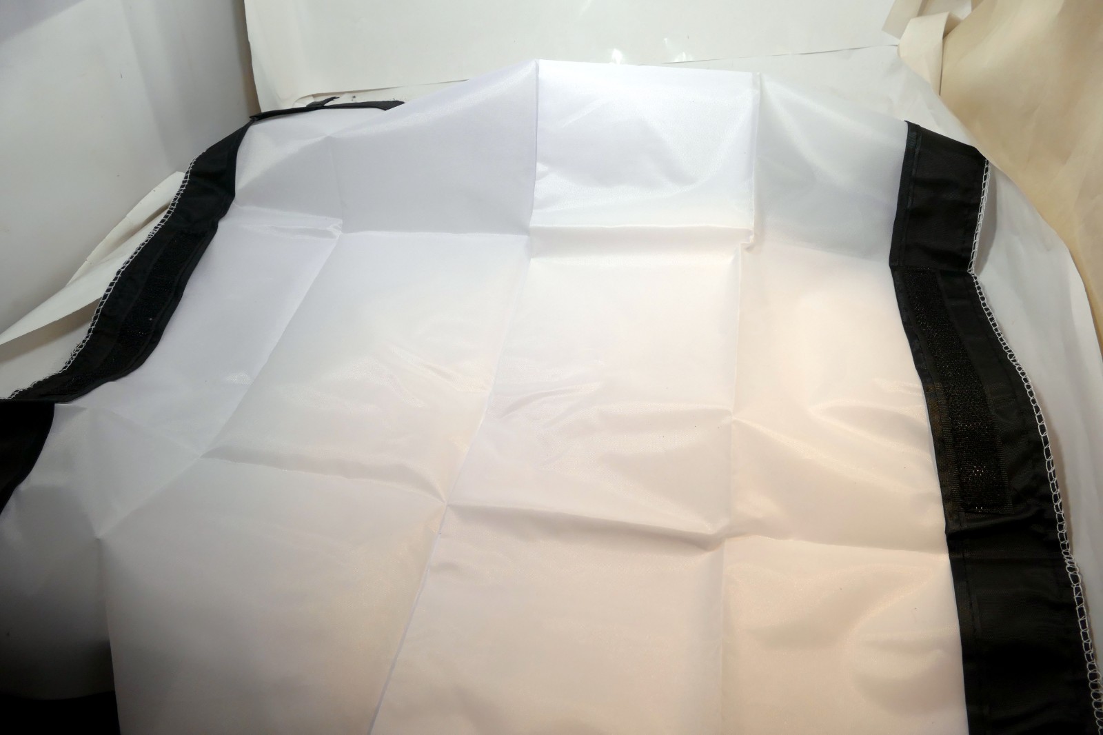 Front Cover 50×70cm (20×28 in) with hoop/loop Tape for White Softbox Diffuser