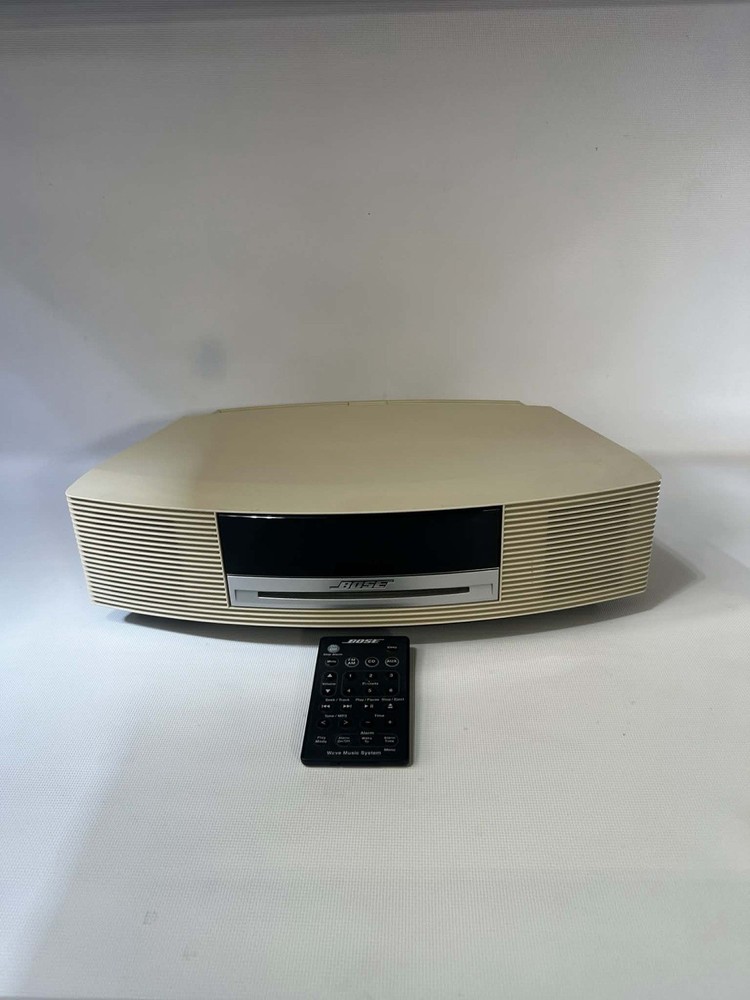 Bose Wave Music System AWRCC2 w/ Control